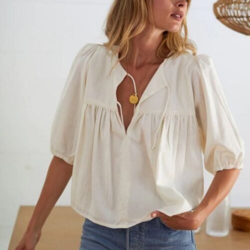 Isla puffed sleeve top free PDF sewing pattern