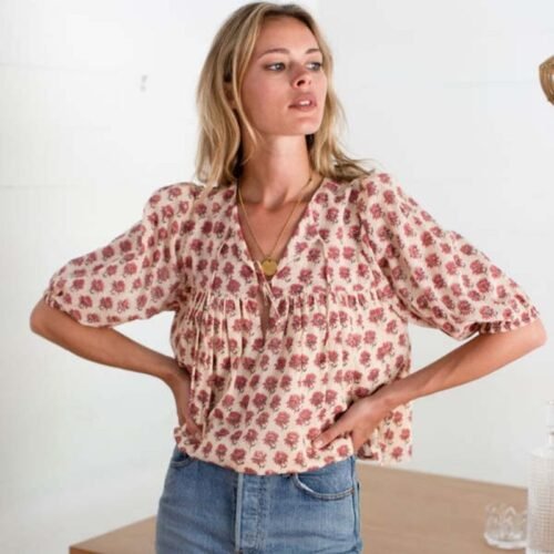 Isla puffed sleeve top free PDF sewing pattern