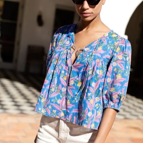 Isla puffed sleeve top free PDF sewing pattern