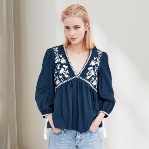 Connie V neck ruffle hem top